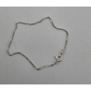 7.5in Sterling Silver 1.7mm Figaro Bracelet